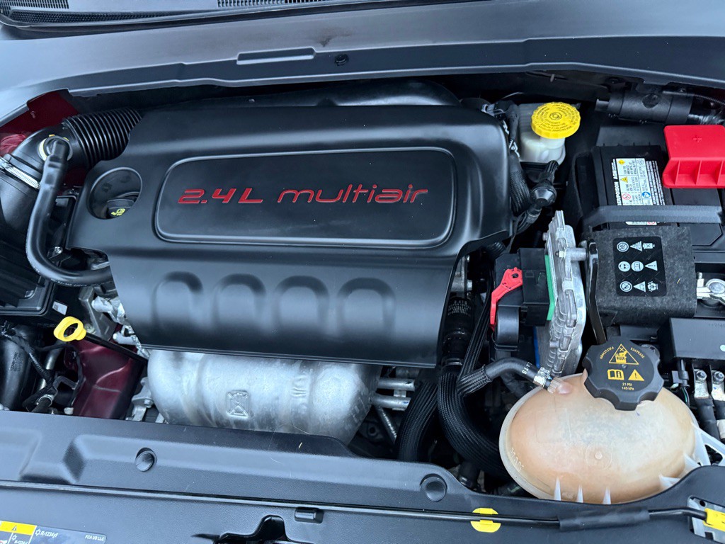 2022 Jeep Compass Image 12