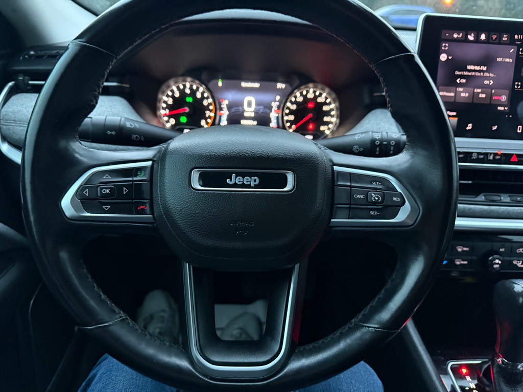 2022 Jeep Compass Image 13