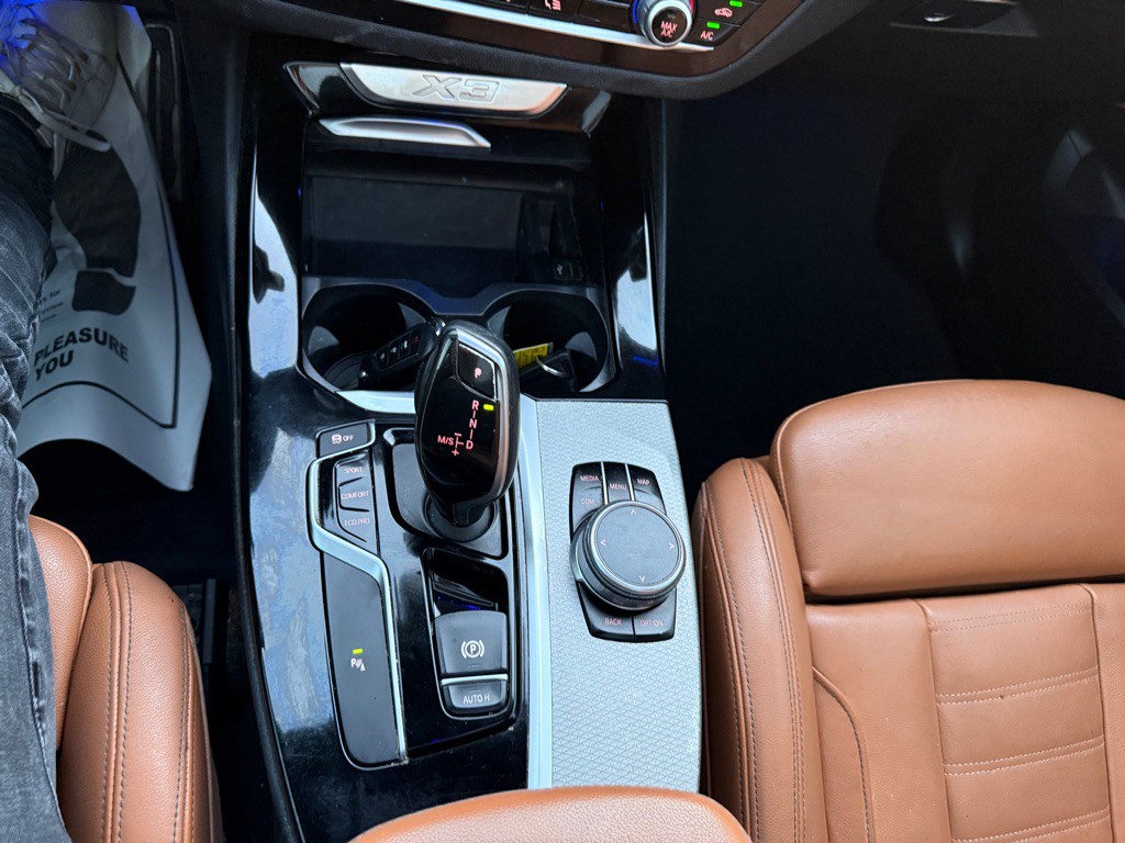 2019 BMW X3 Image 18