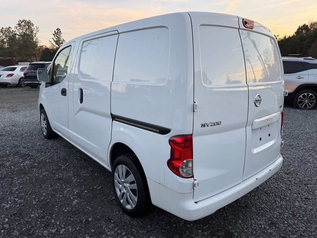2020 Nissan NV200 Image 2