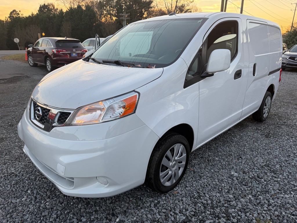 2019 Nissan NV200 Image 1
