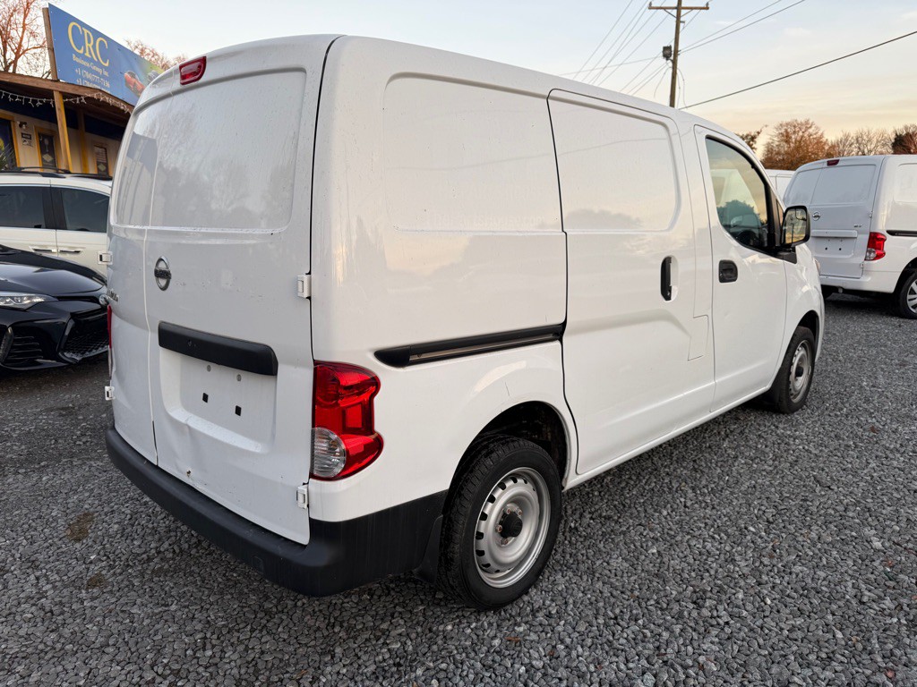 2019 Nissan NV200 Image 3