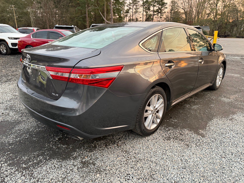 2013 Toyota Avalon Image 3