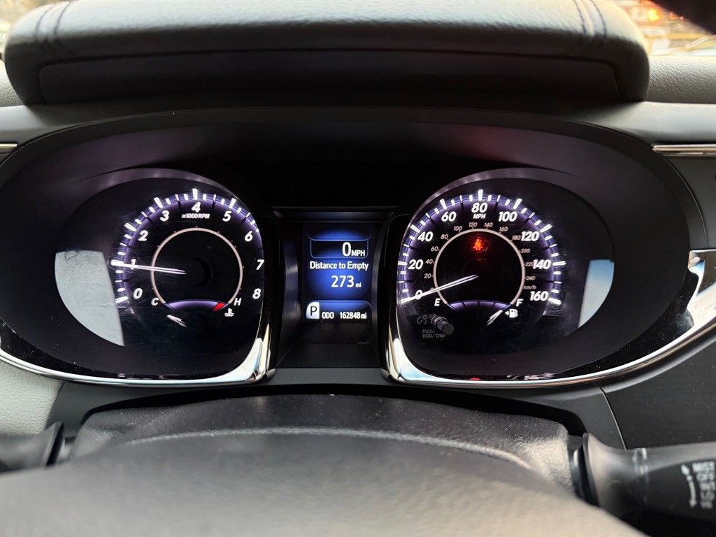 2013 Toyota Avalon Image 13