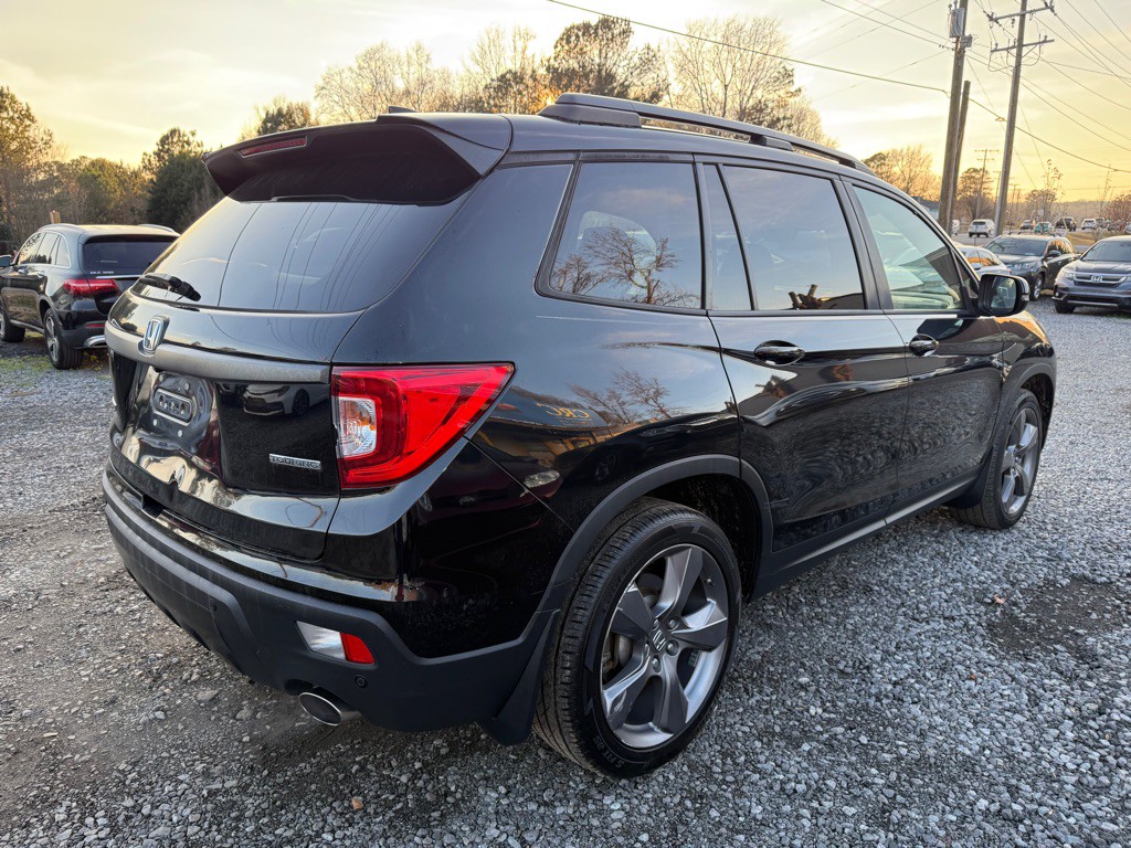 2019 Honda Passport Image 3