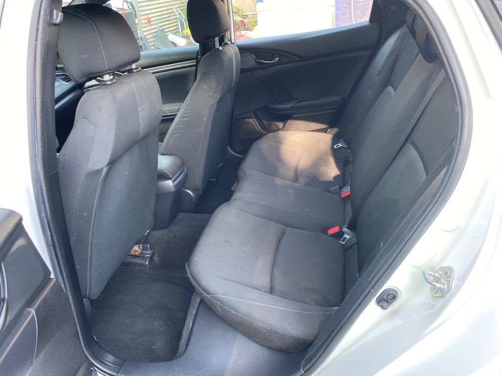 2018 Honda Civic Image 9