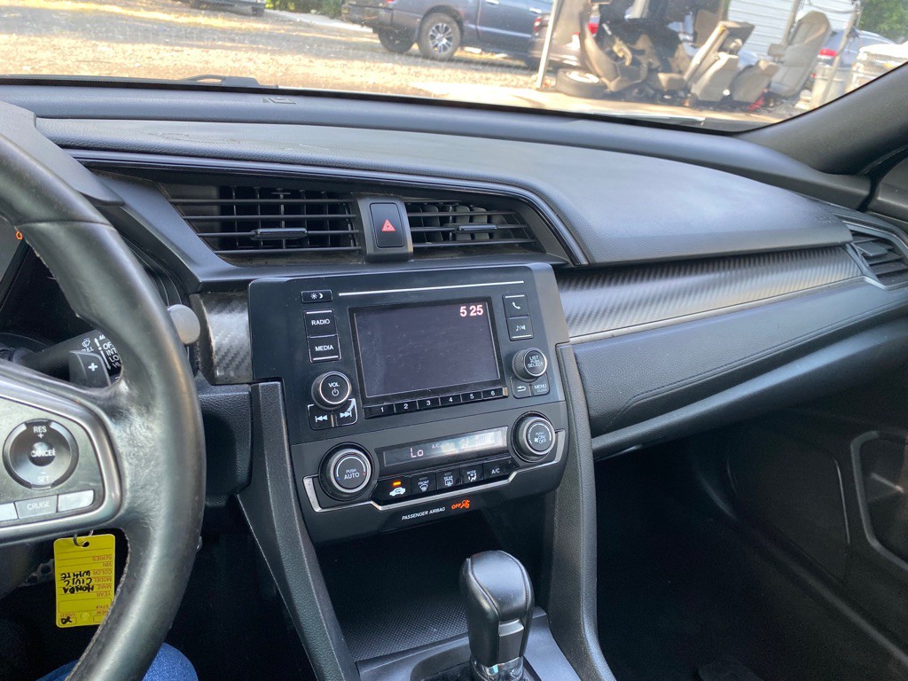 2018 Honda Civic Image 13