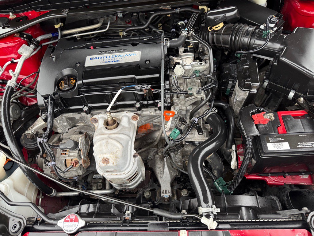 2017 Honda Accord Image 11