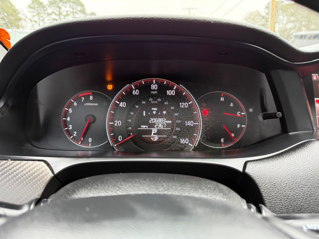 2017 Honda Accord Image 13