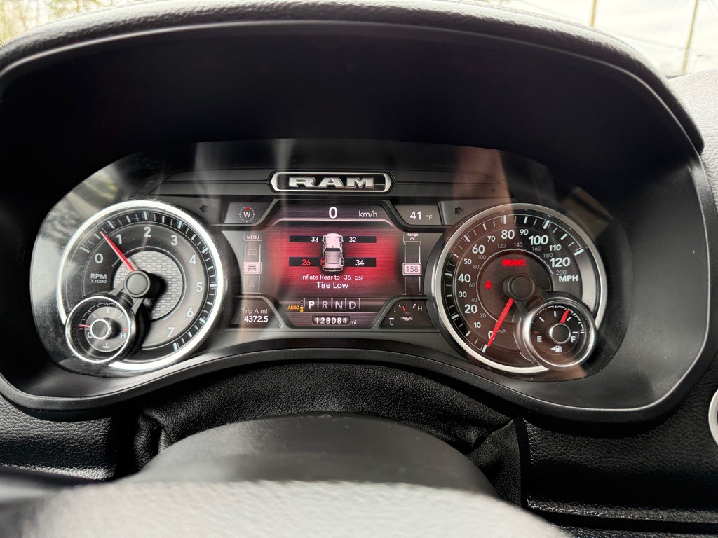 2021 RAM 1500 Image 16