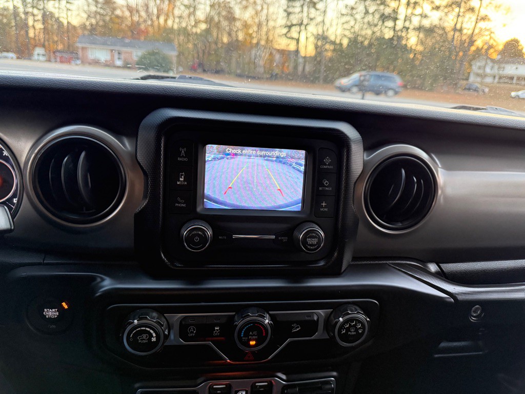 2019 Jeep Wrangler Unlimited Image 16