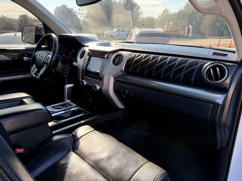 2018 Toyota Tundra Image 7