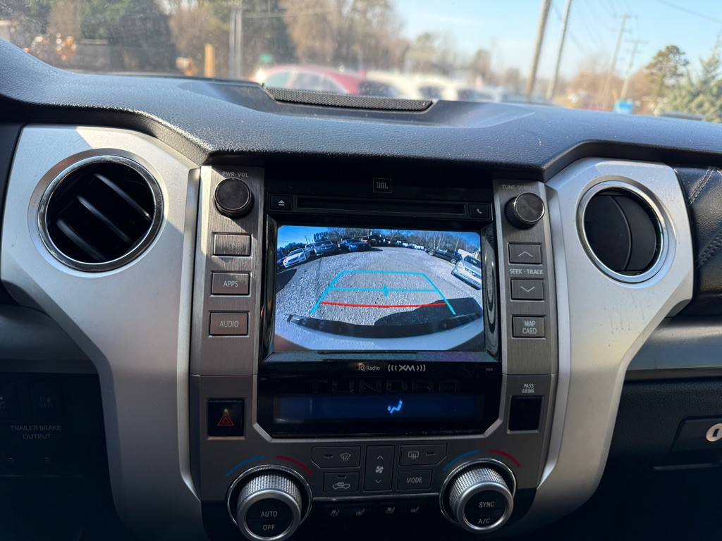 2018 Toyota Tundra Image 21