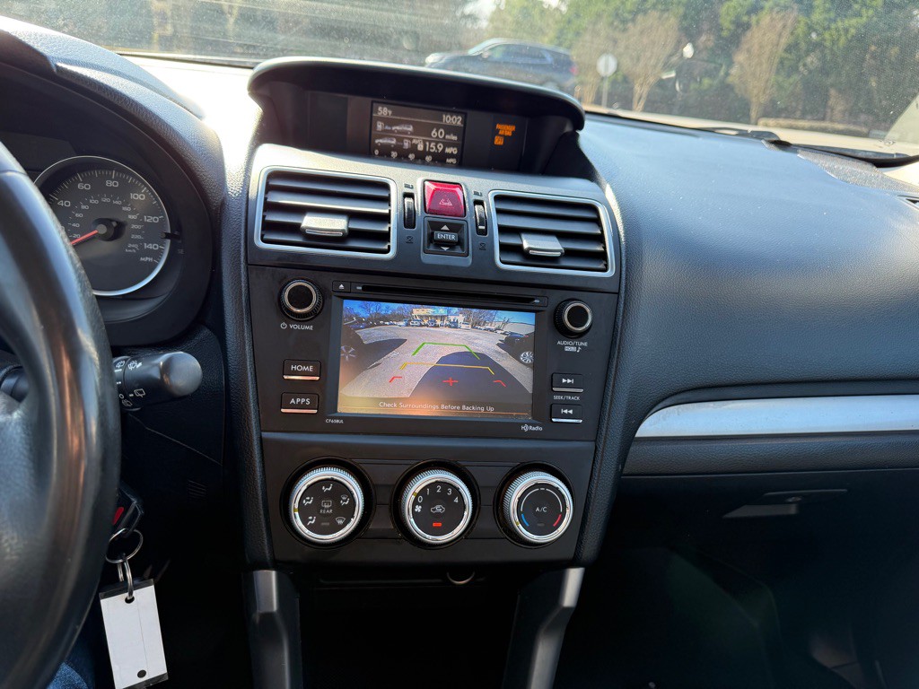 2017 Subaru Forester Image 16