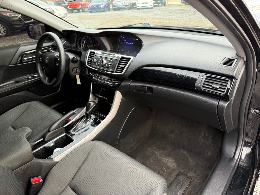 2016 Honda Accord Image 7
