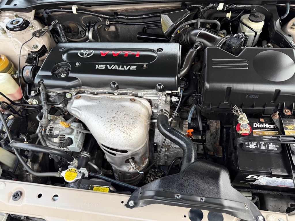 2003 Toyota Camry Image 12