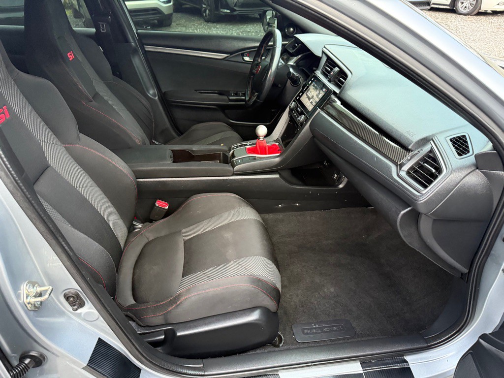 2018 Honda Civic Image 6