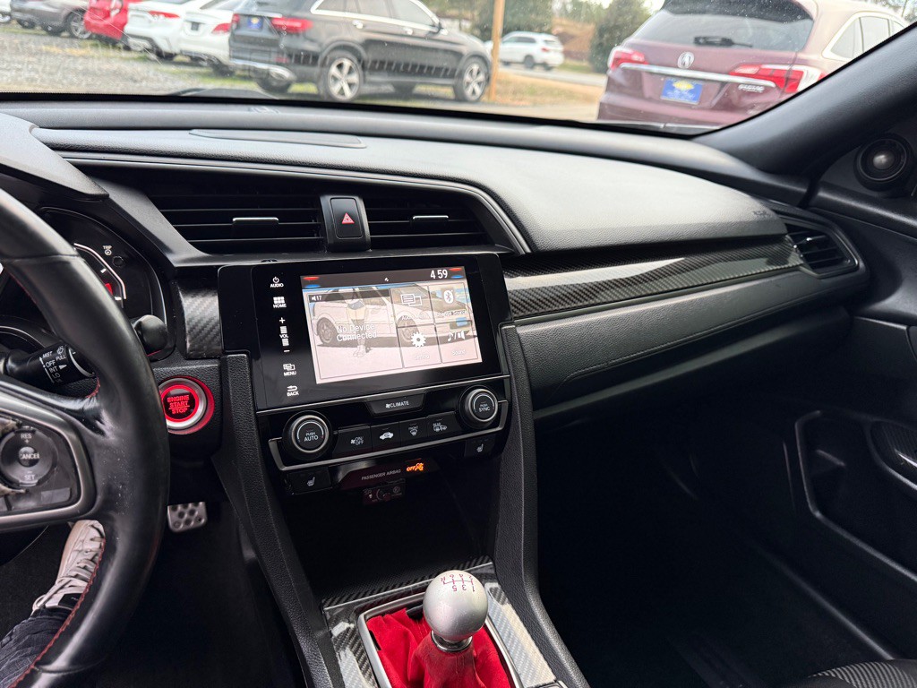 2018 Honda Civic Image 15