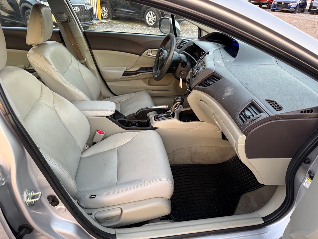 2012 Honda Civic Image 6