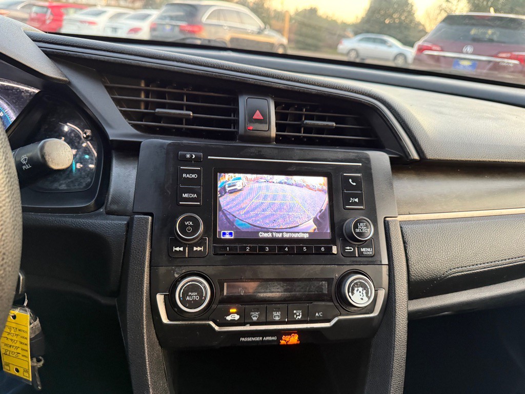 2019 Honda Civic Image 14