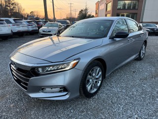 Image for 2018 Honda Accord LX ID: 7110478