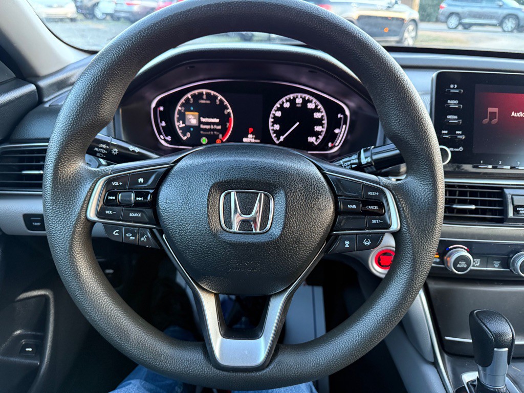 2018 Honda Accord Image 12