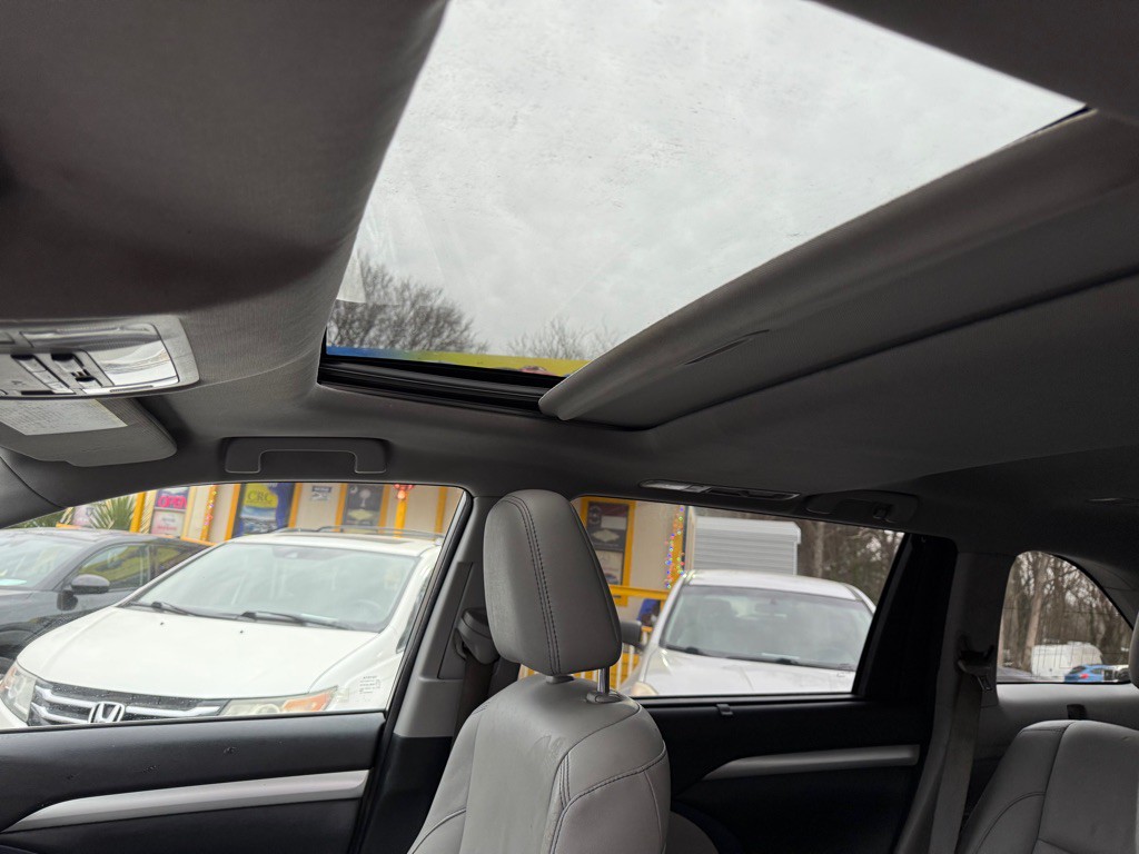 2014 Toyota Highlander Image 13