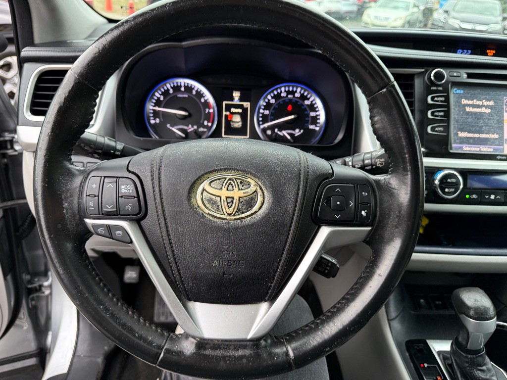 2014 Toyota Highlander Image 15