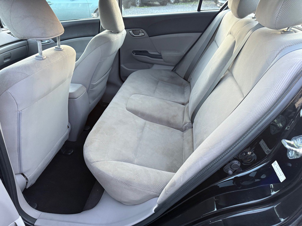 2012 Honda Civic Image 9