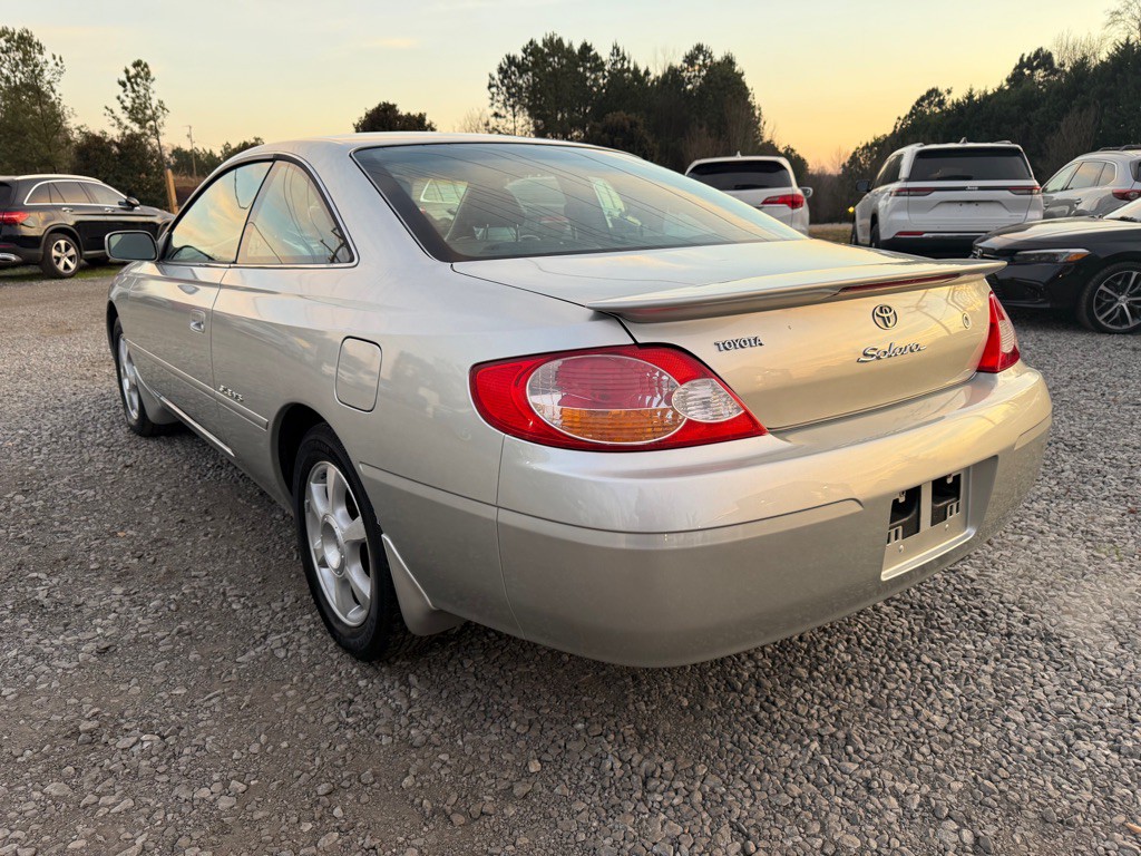 2003 Toyota Camry Image 2
