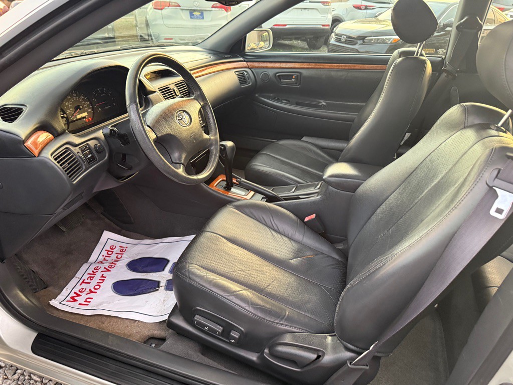 2003 Toyota Camry Image 9