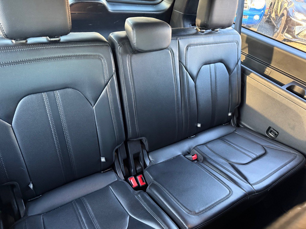 2020 Ford Expedition Image 9