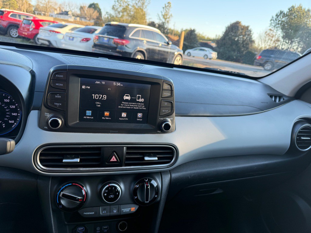 2020 Hyundai Kona Image 13