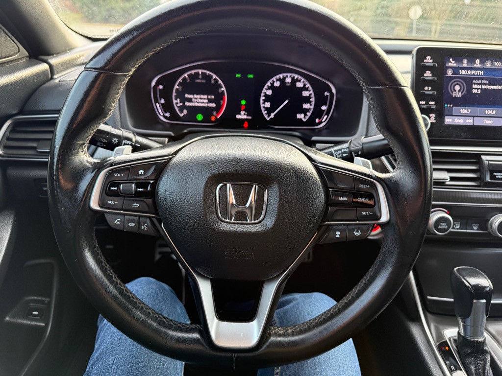 2019 Honda Accord Image 12