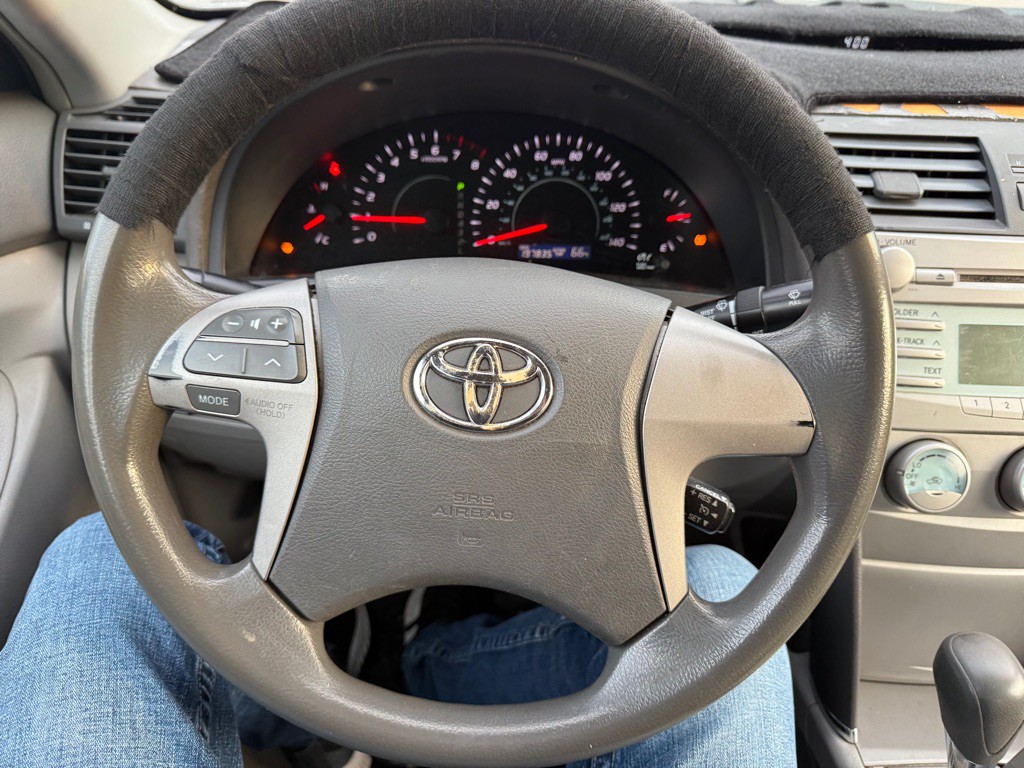 2007 Toyota Camry Image 10