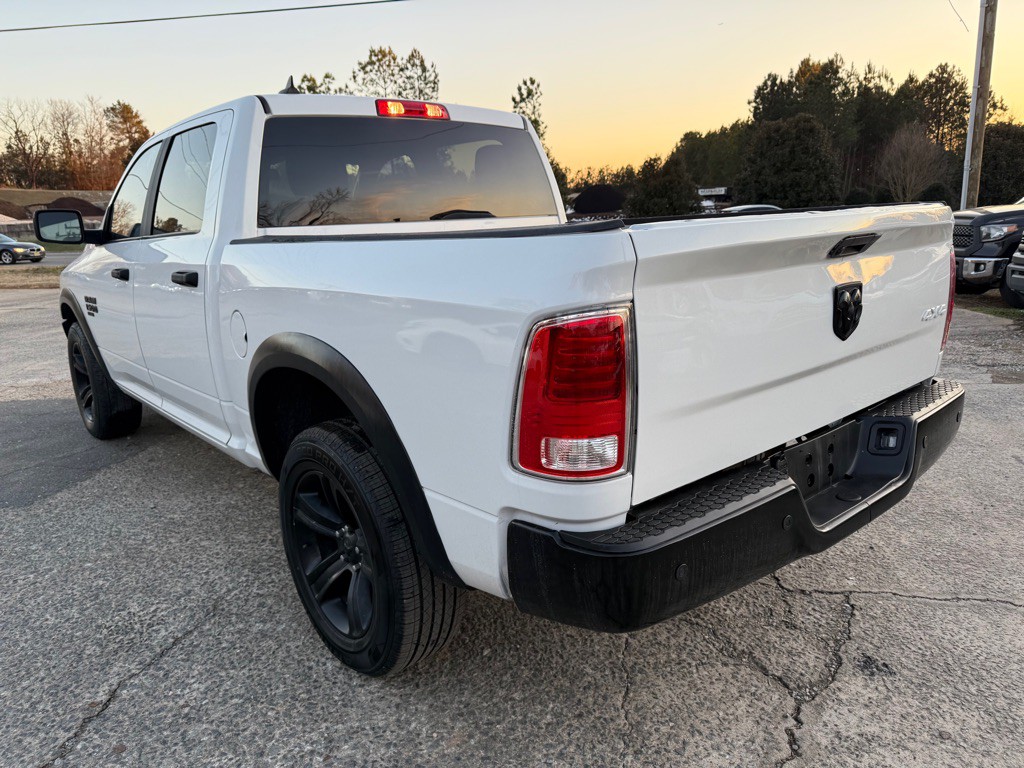 2022 RAM 1500 Image 2