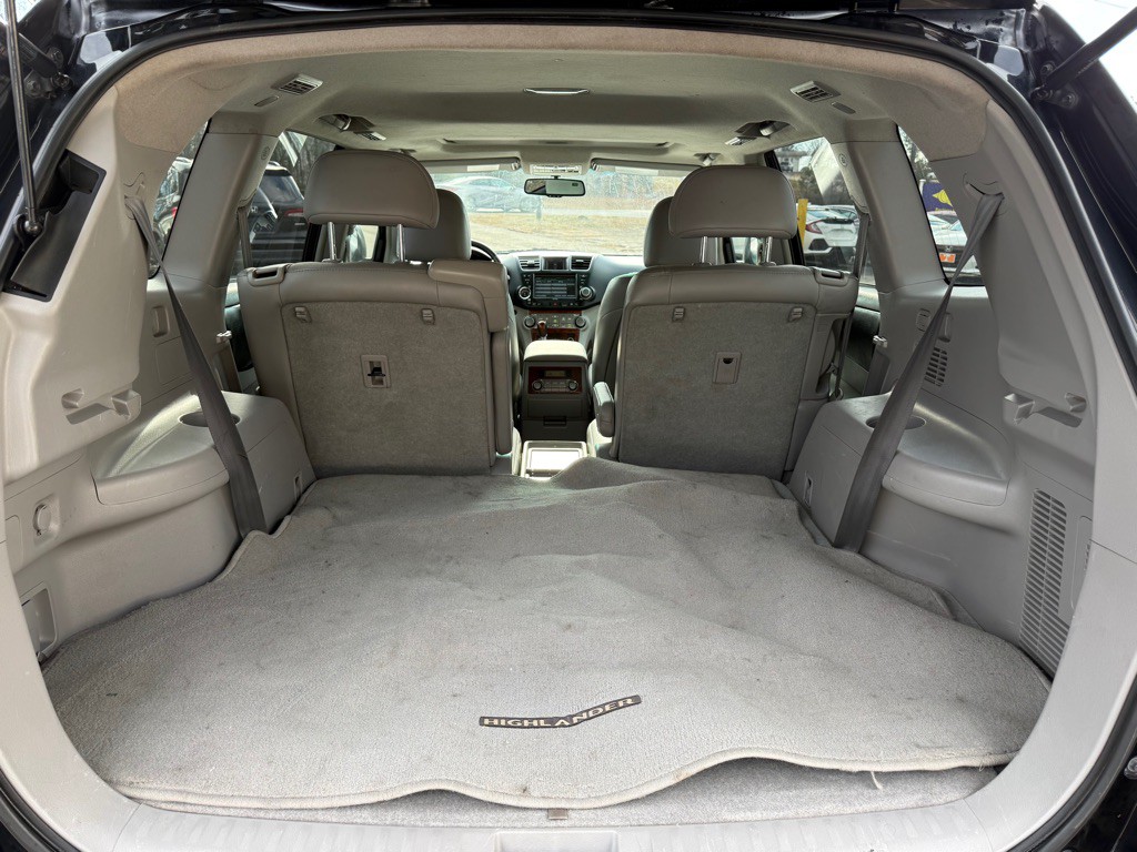 2011 Toyota Highlander Image 7