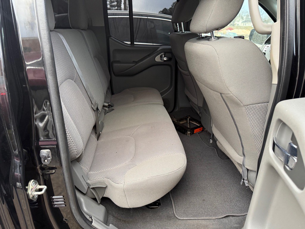 2019 Nissan Frontier Image 7