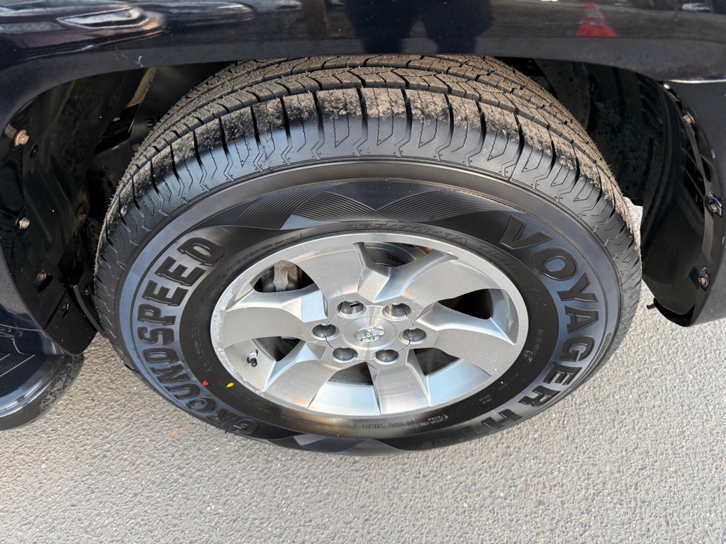 2013 Toyota 4Runner Image 5