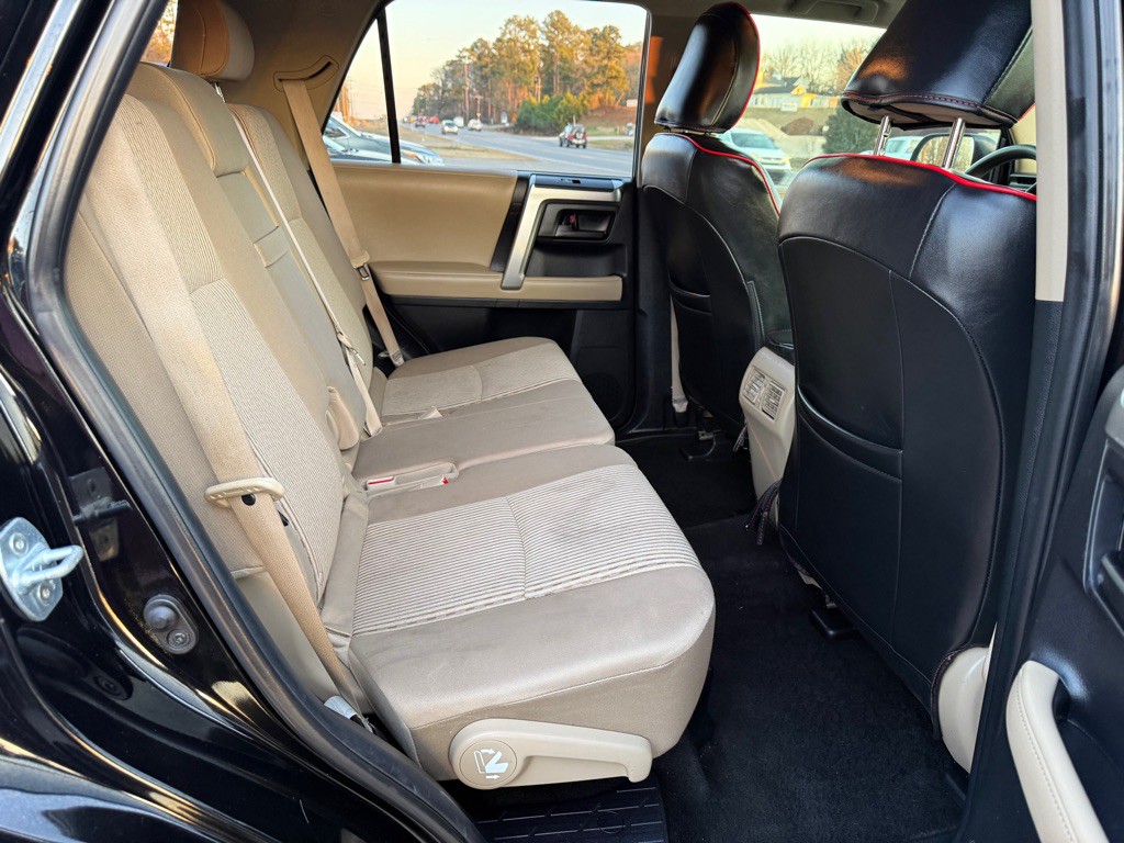 2013 Toyota 4Runner Image 8