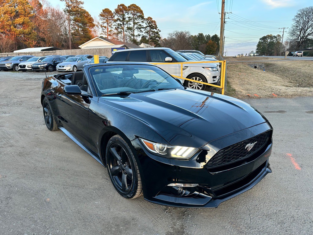 2015 Ford Mustang Image 4