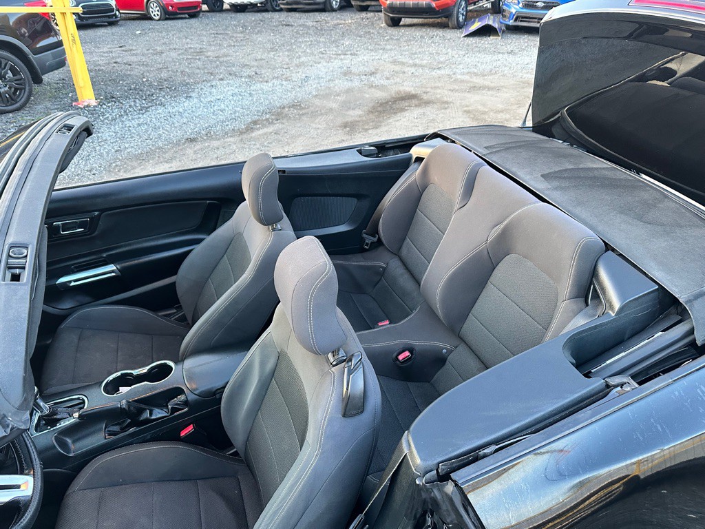 2015 Ford Mustang Image 7