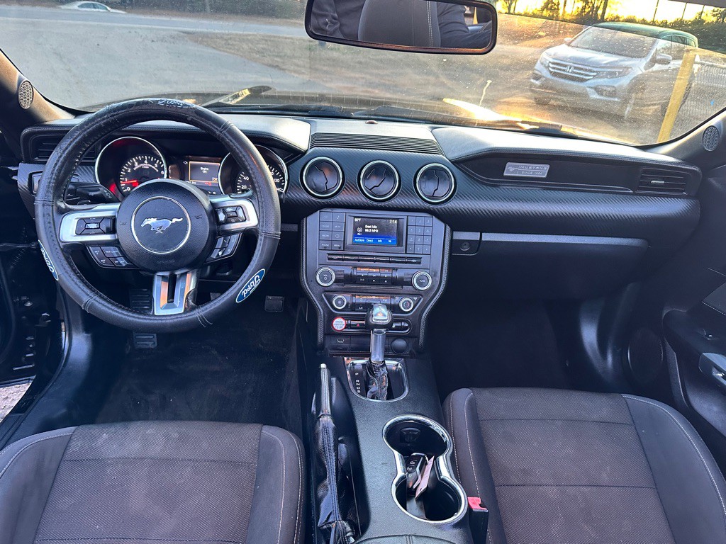 2015 Ford Mustang Image 8