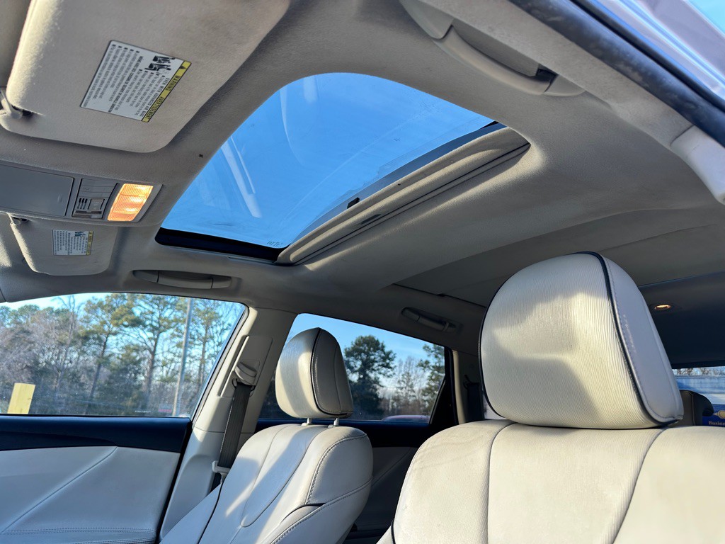 2014 Toyota Venza Image 11