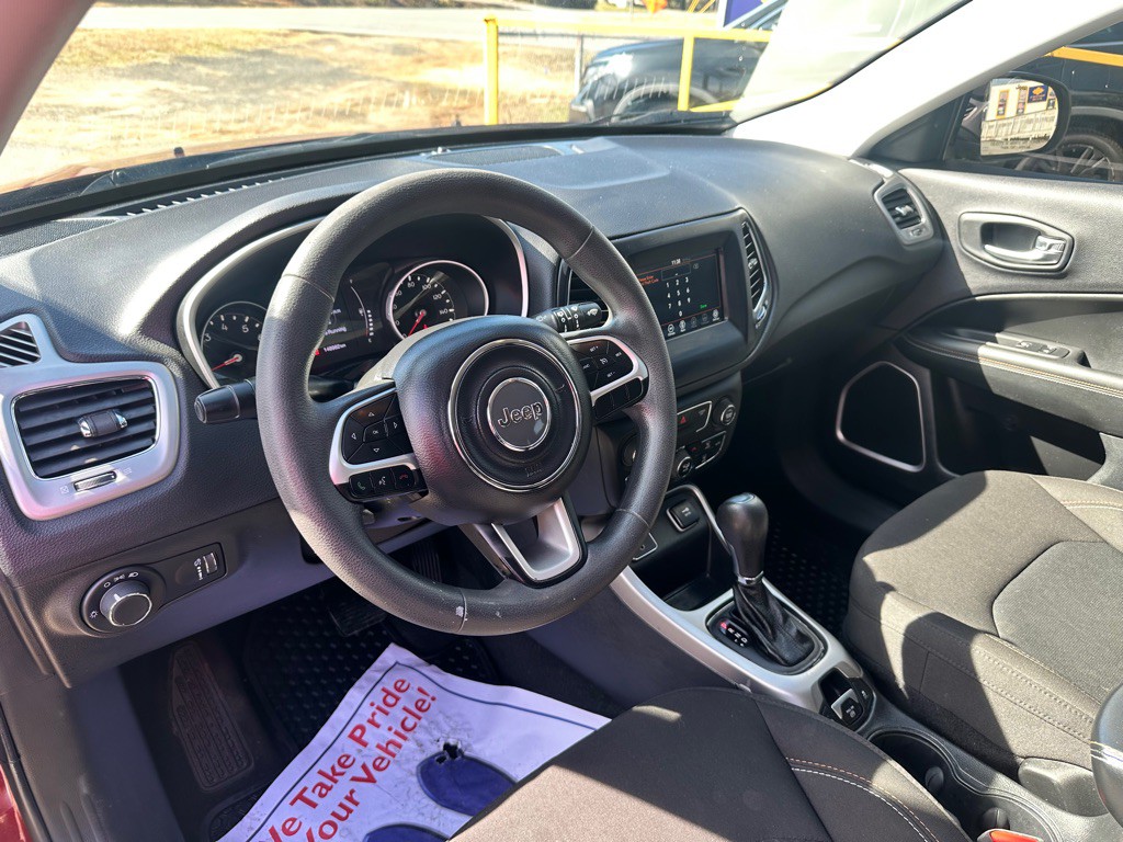 2021 Jeep Compass Image 6