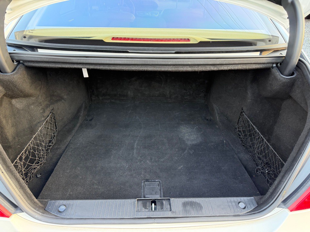 2011 Mercedes-Benz S-Class Image 10