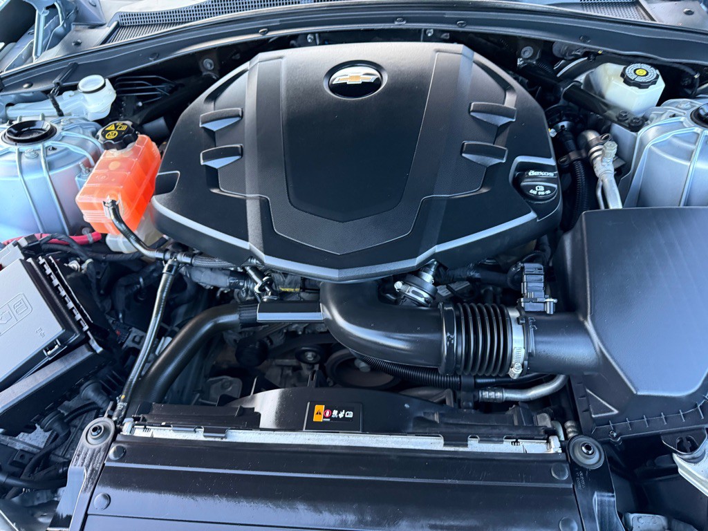 2017 Chevrolet Camaro Image 11