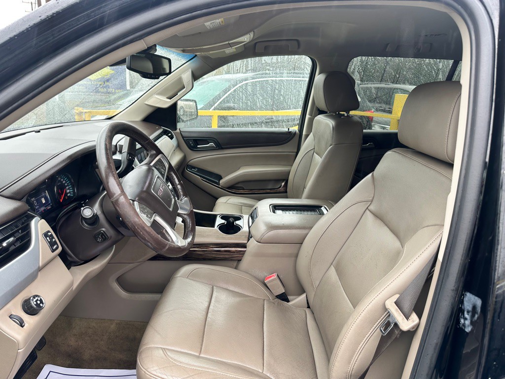 2017 GMC Yukon Image 6