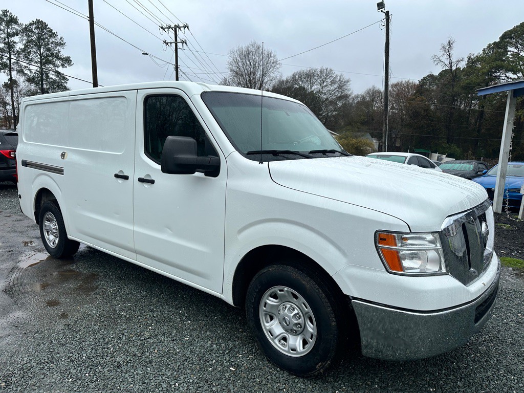 2020 Nissan NV Image 4