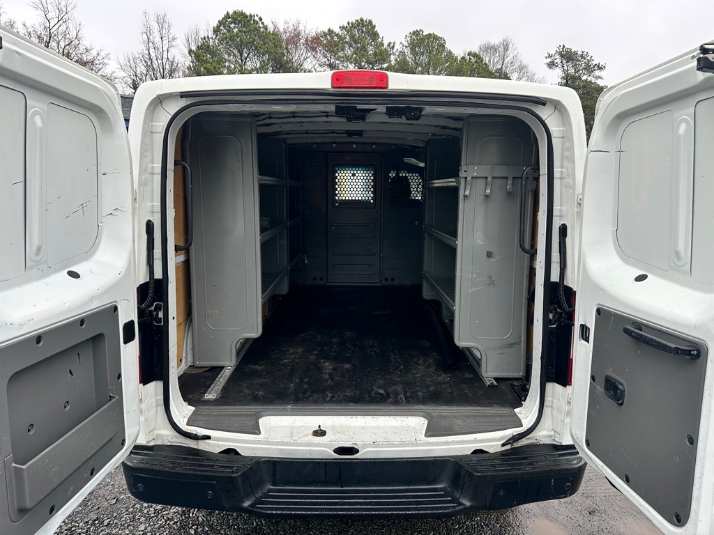 2020 Nissan NV Image 5